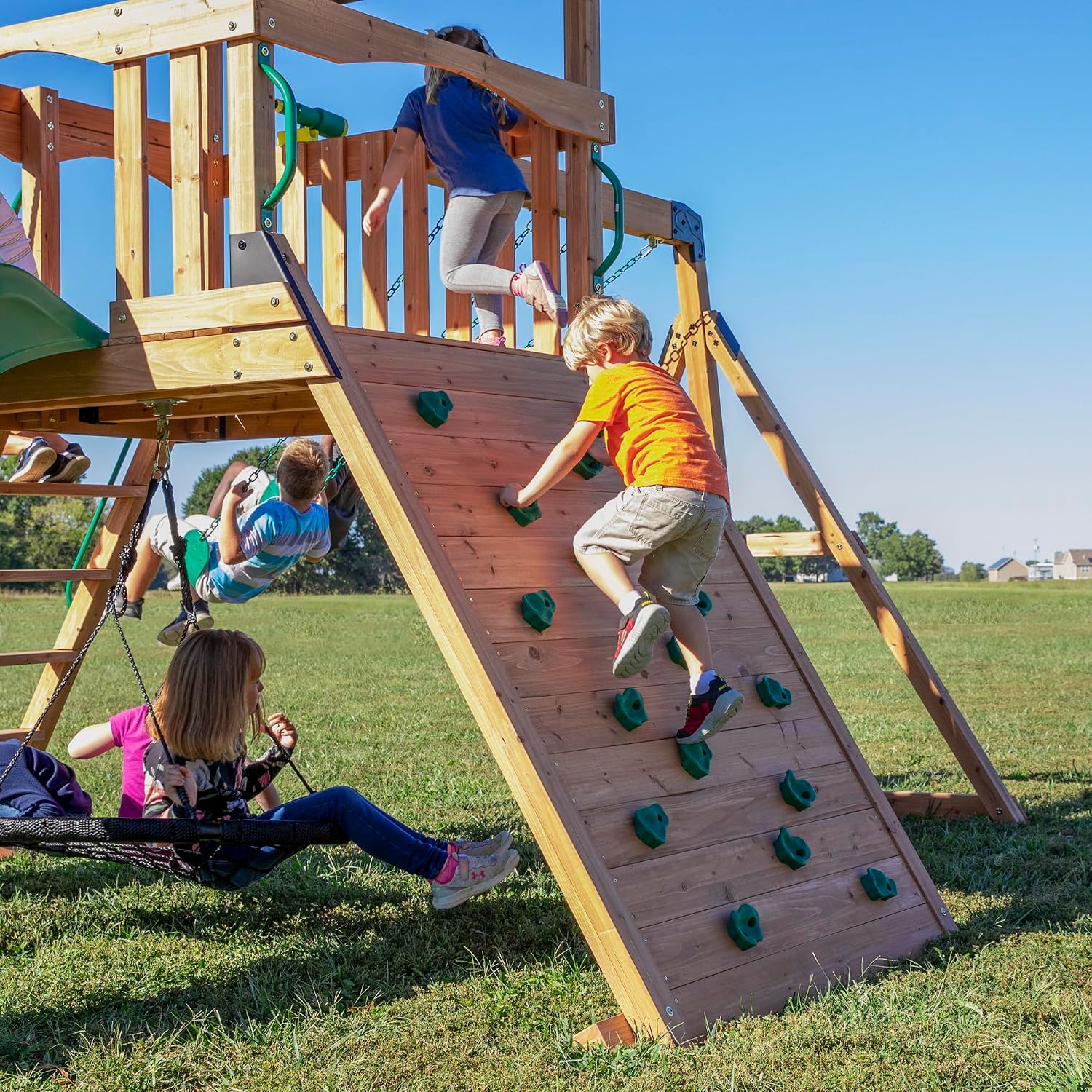 Detalle 2 de Backyard Discovery Cedar Wood Swing Set