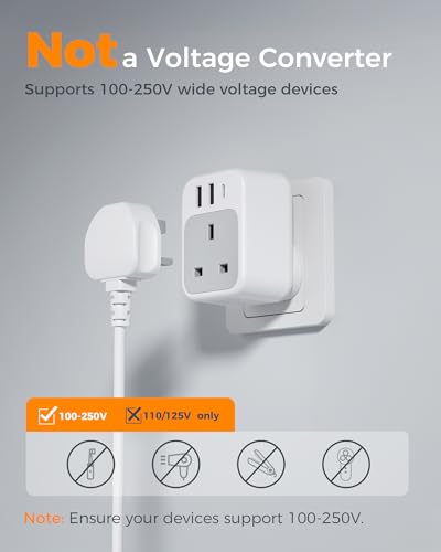 Detalle de TESSAN South African Plug Adapter with USB-C, 2 USB-A Ports and 1 Socket