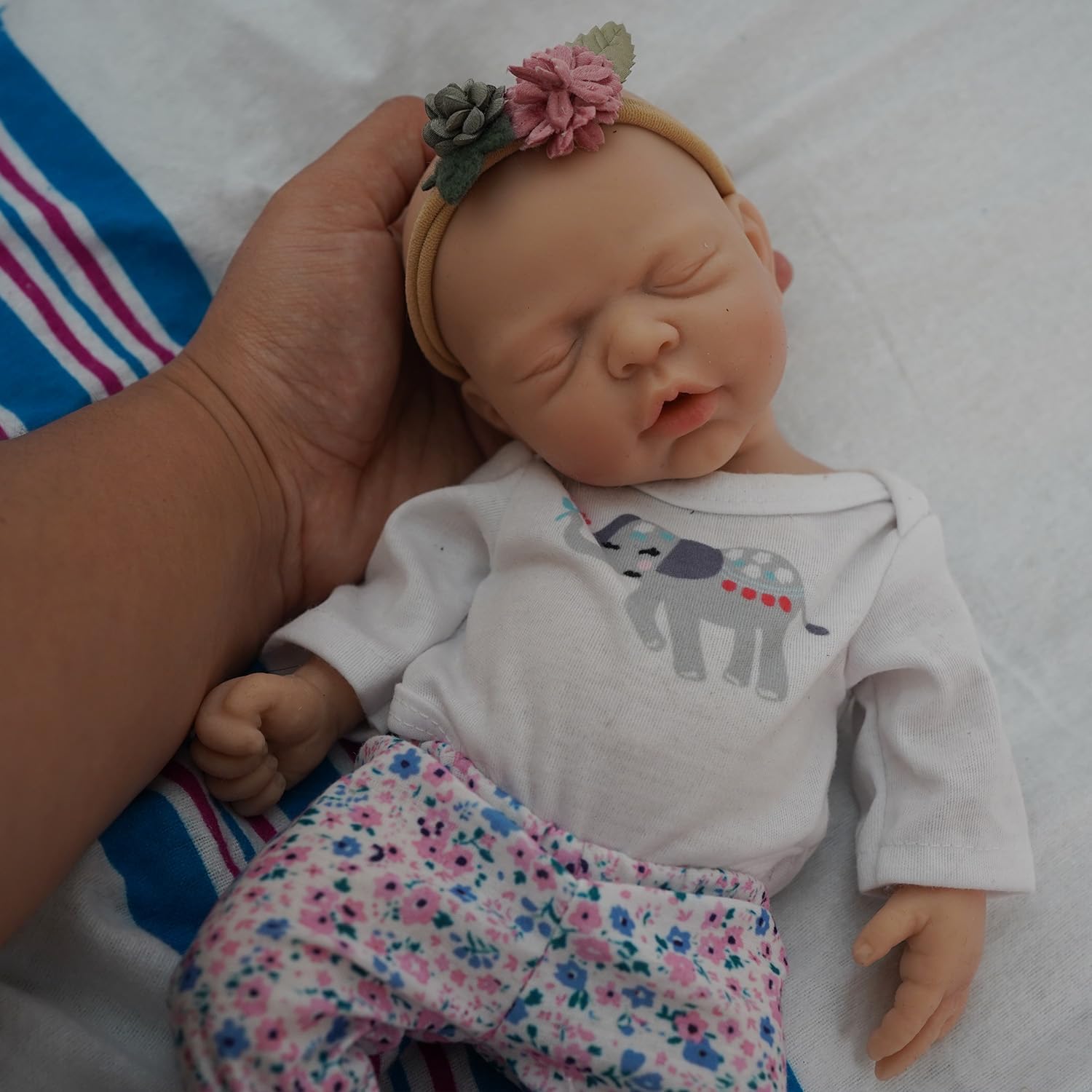 Thumbnail 2 de MYREBABY Lifelike Reborn Baby Dolls - 12-inch Full Silicone Newborn Girl