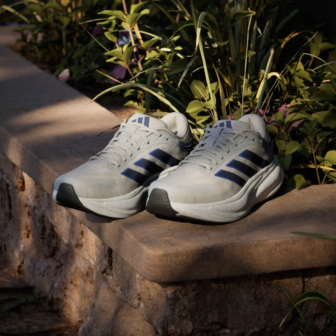 Detalle de Zapatilla de Running Response 2 de Adidas: comodidad y rendimiento para tus entrenamientos