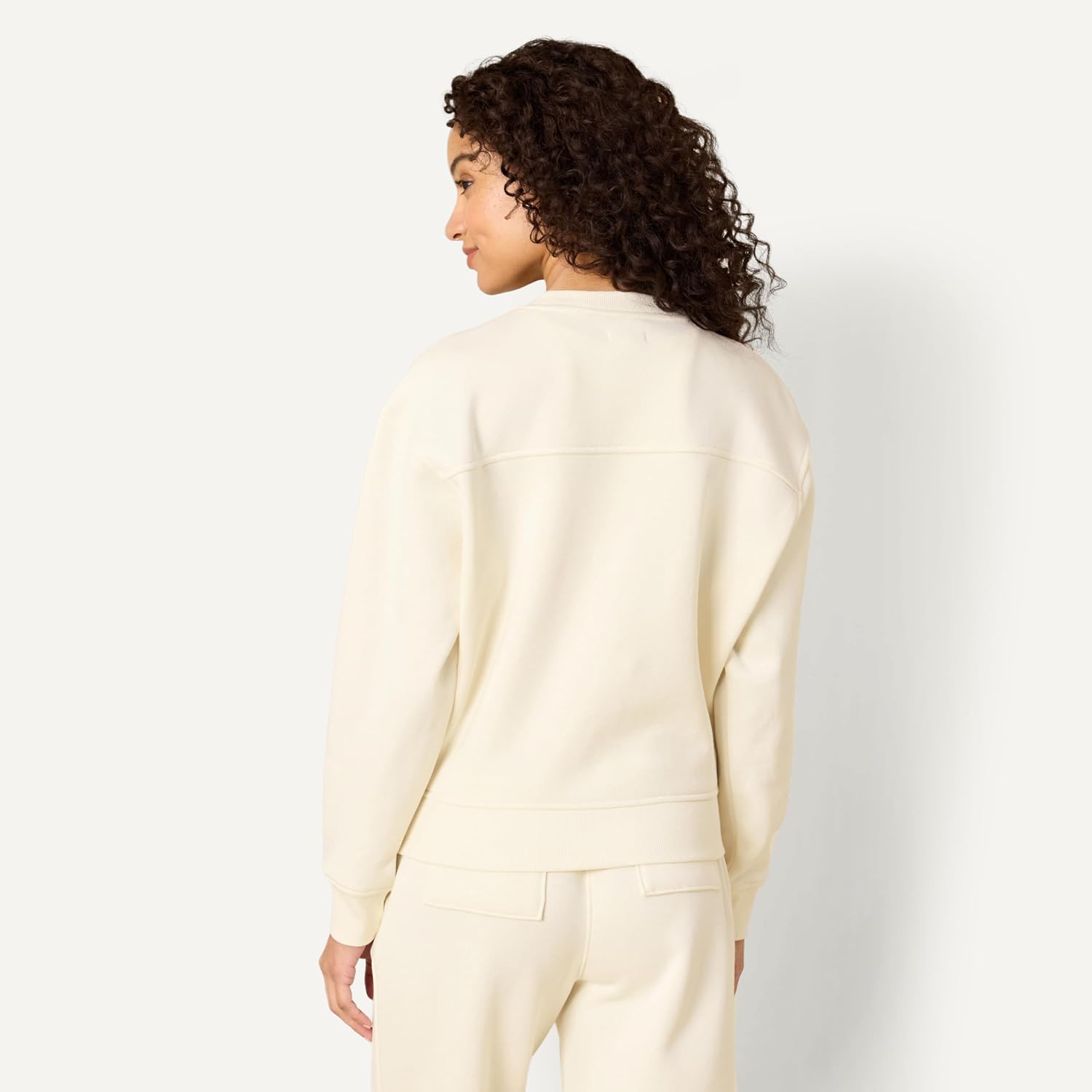 Thumbnail 6 de Amazon Essentials Sofia Grainge crewneck 55.9 cm