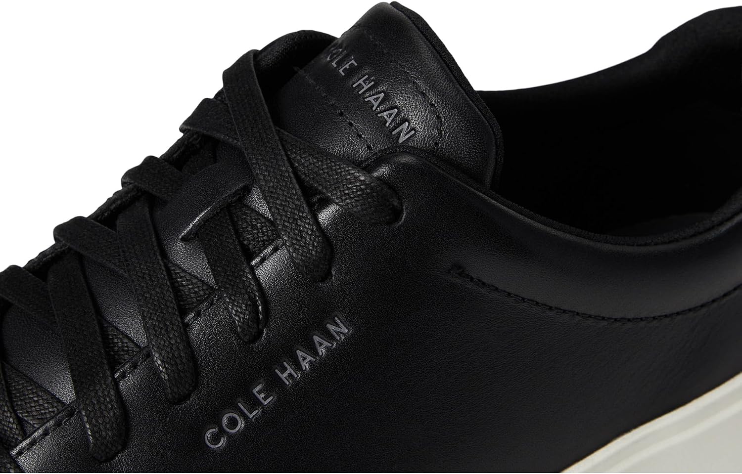 Detalle de Cole Haan Men's Grand Crosscourt Traveler Sneaker