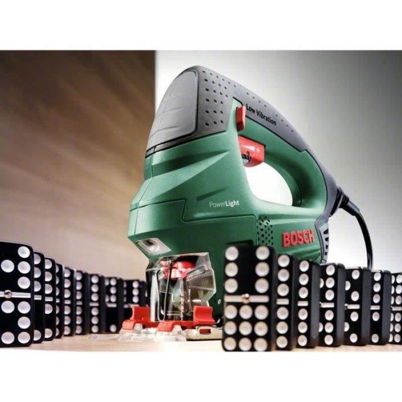 Detalle 2 de Bosch PST 900 PEL 620 W: Sierra de calar eléctrica con control de velocidad, movimiento pendular y CutControl