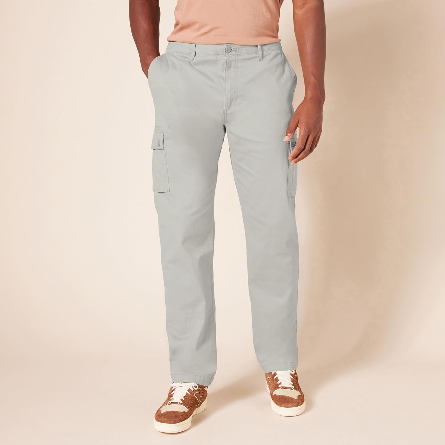 Thumbnail 4 de Amazon Essentials Men’s Straight Fit Stretch Cargo Work Trousers (Big & Tall)