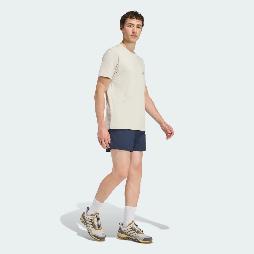 Detalle de Pantalón corto Terrex Multi de Adidas: versatilidad y ligereza para tus rutas y salidas