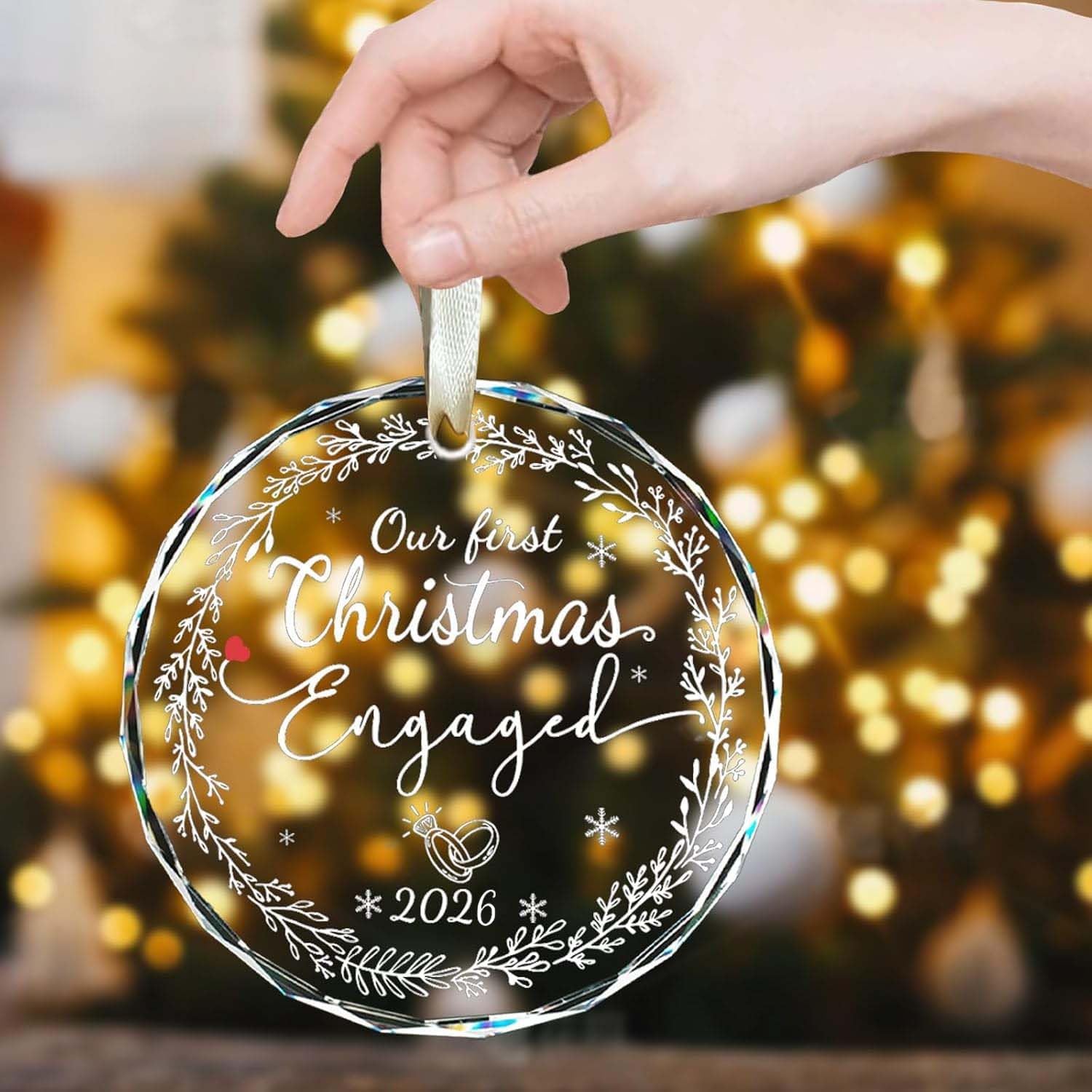 Detalle de Engagement ornament 2026