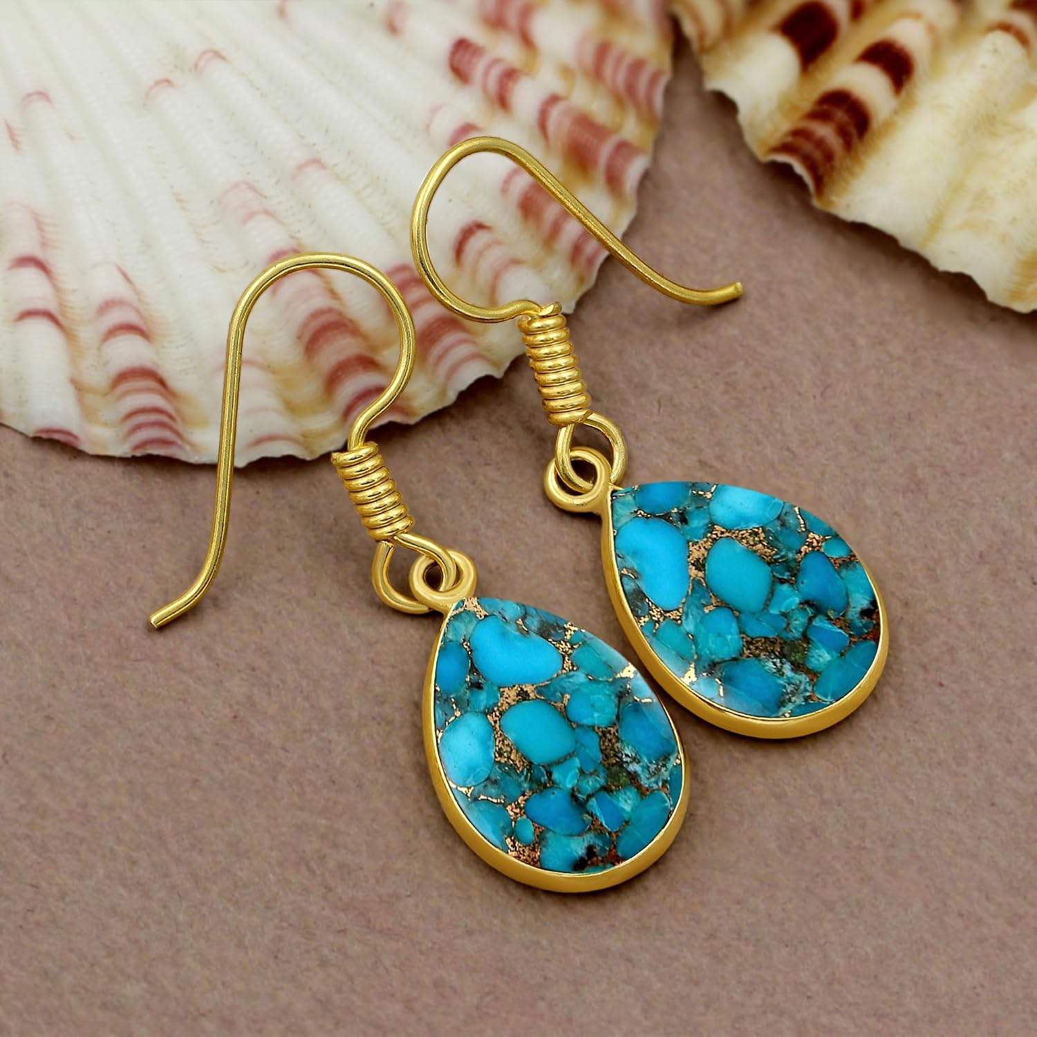 Detalle 2 de Natural Gemstone Dangle Earrings