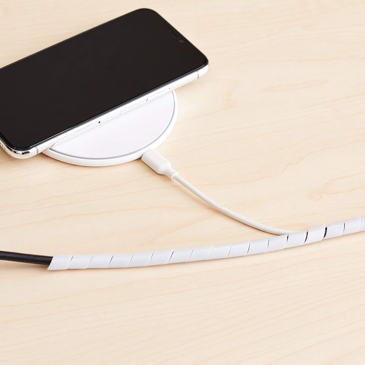 Thumbnail 6 de Amazon Basics Cable Tidy Sleeve (10 m, White) for bundling and protecting cords from pets