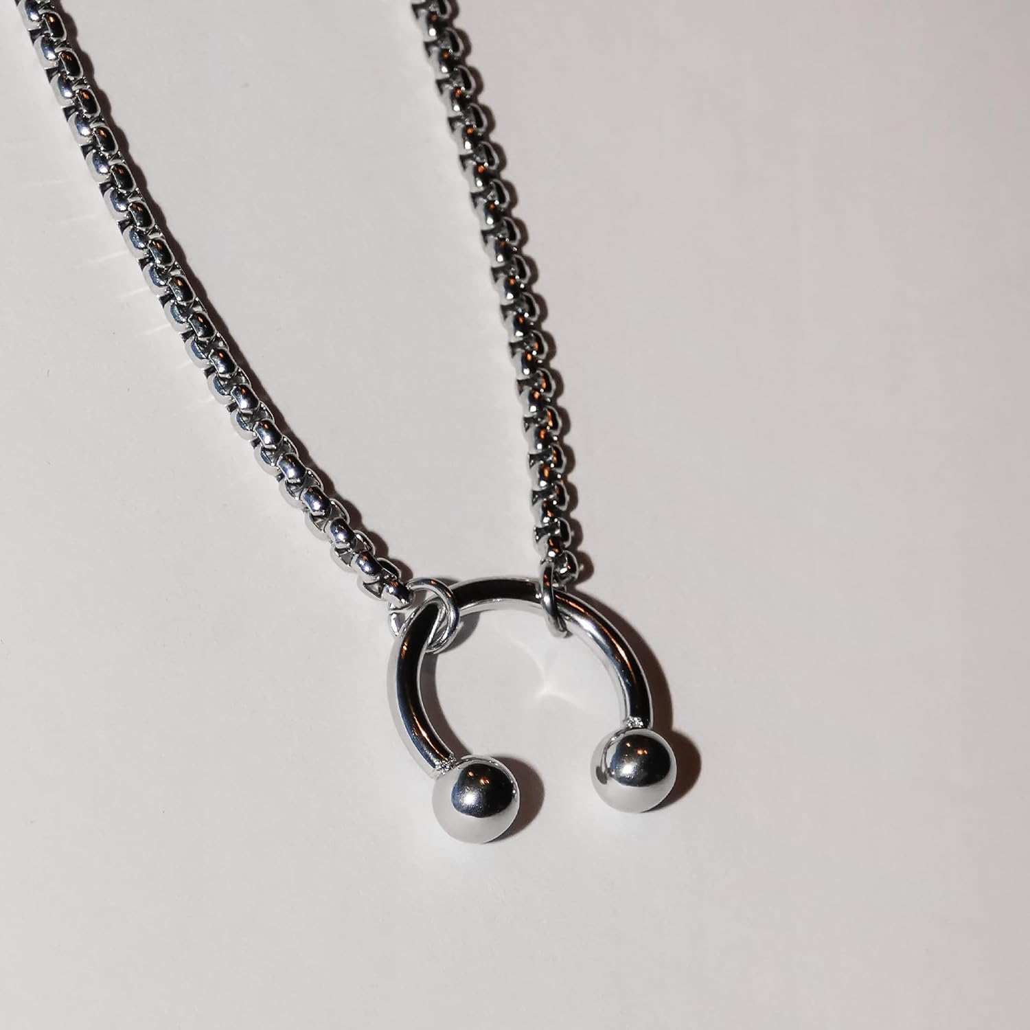 Detalle de LIEBESKIND BERLIN Damen Schmuck – Urban Collection Halskette (45 cm) Edelstahl
