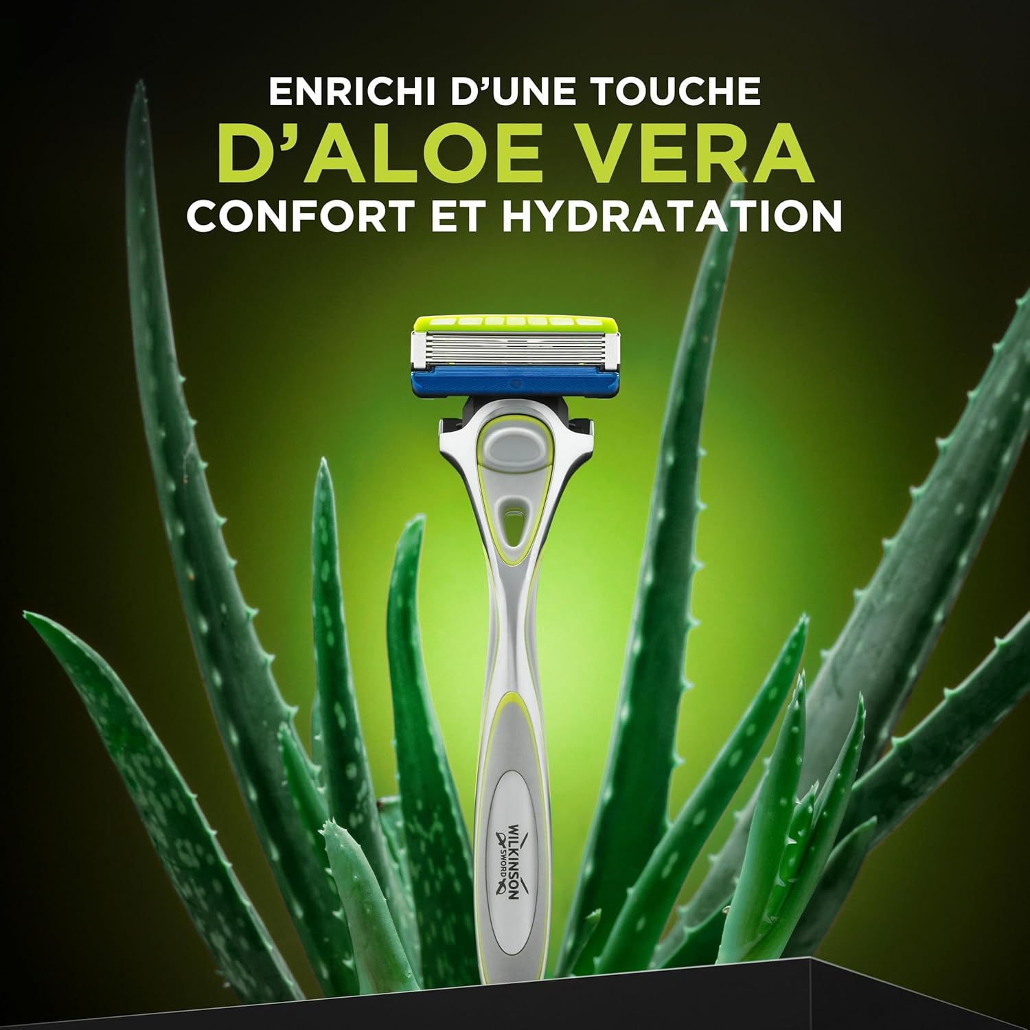 Detalle 2 de Wilkinson Sword Hydro 5 – Rasoir Sensitive pour Homme avec Gel hydratant et lames de précision (pack 4 recharges)