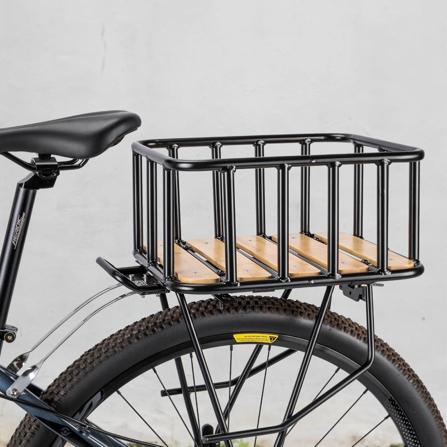 Detalle de CXWXC Panier arrière de vélo grand modèle avec fond en bois, housse imperméable et filet cargo