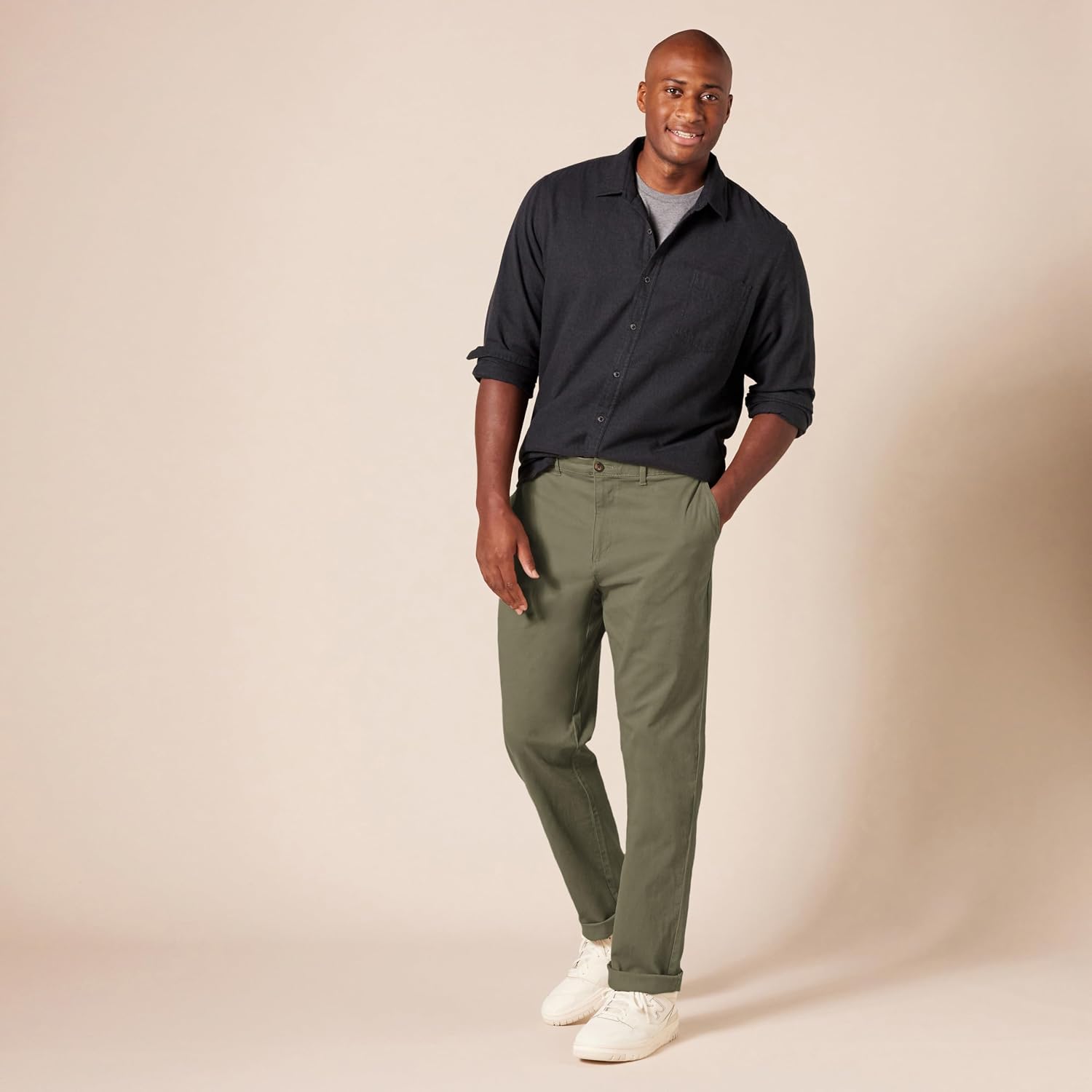 Thumbnail 6 de Amazon Essentials pantalon chino extensible 42