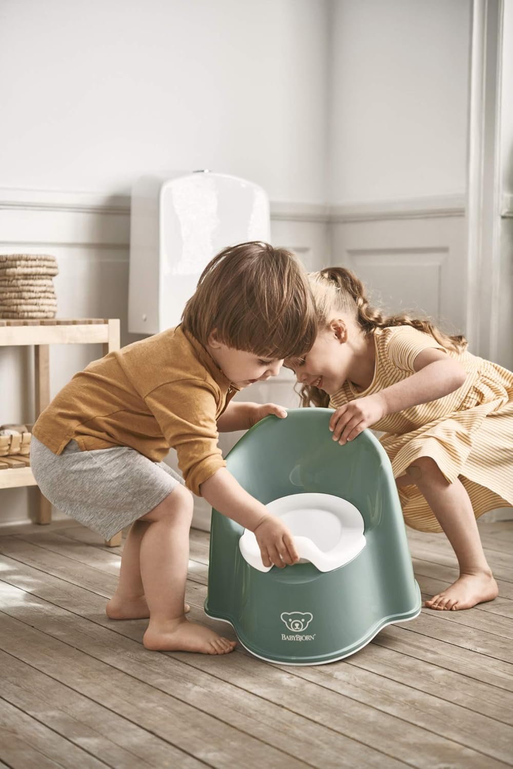 Thumbnail 1 de BabyBjörn Potty Chair, Deep Green/White