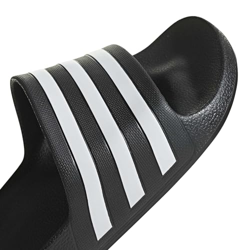 Detalle 2 de Adidas Adilette Aqua Slides Unisex Core Black / Cloud White, 10 UK (44.5 EU) – Comode e versatili