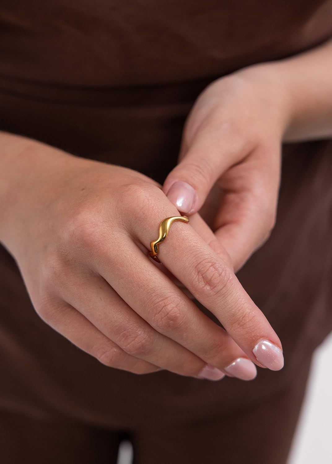 Detalle 2 de Purelei Abstract Wave Ring Anello Fidget