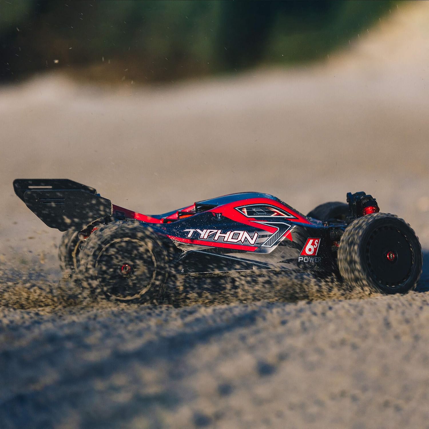 Detalle 2 de ARRMA ARA8606V5 Typhon 6S V5 4WD BLX – buggy RC 1/8 bezszczotkowy