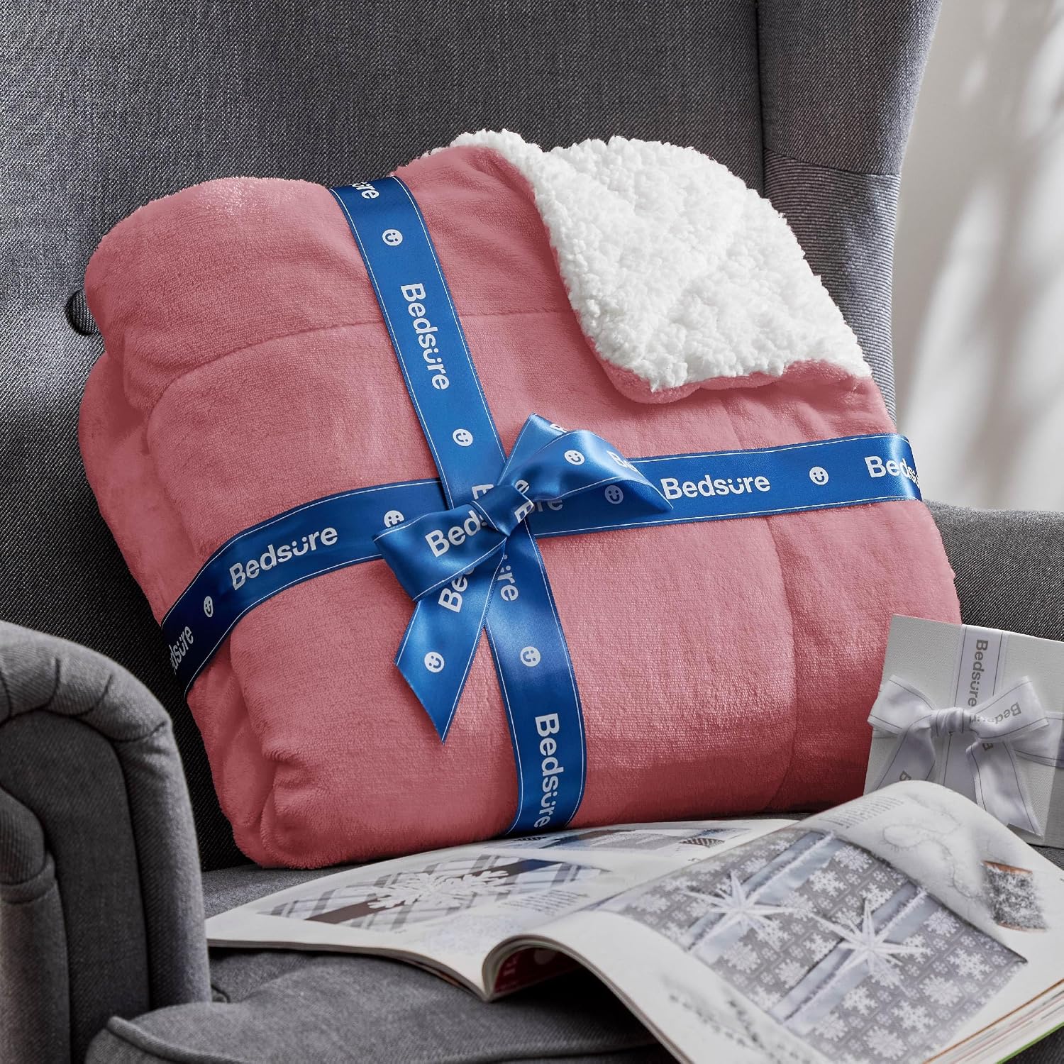 Detalle 2 de Bedsure Sherpa Fleece Blanket Twin