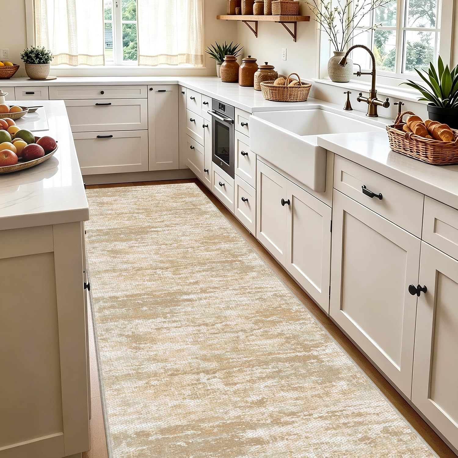 Detalle de TTelephant Nina 3' x 8' Runner Rug, Beige/Yellow, Machine Washable
