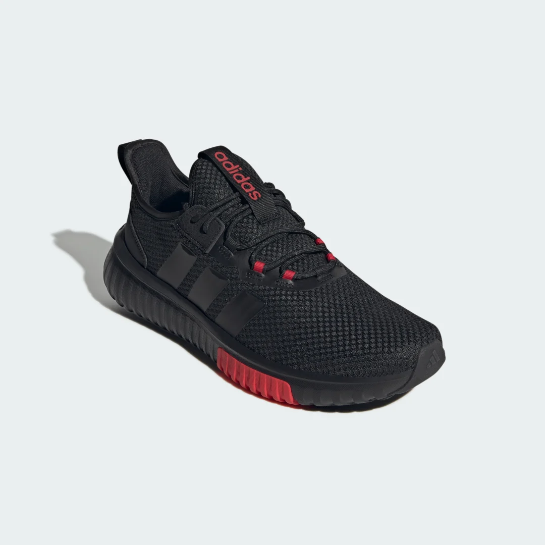 Detalle de Zapatilla Kaptir 4.0 de Adidas: comodidad urbana en color negro