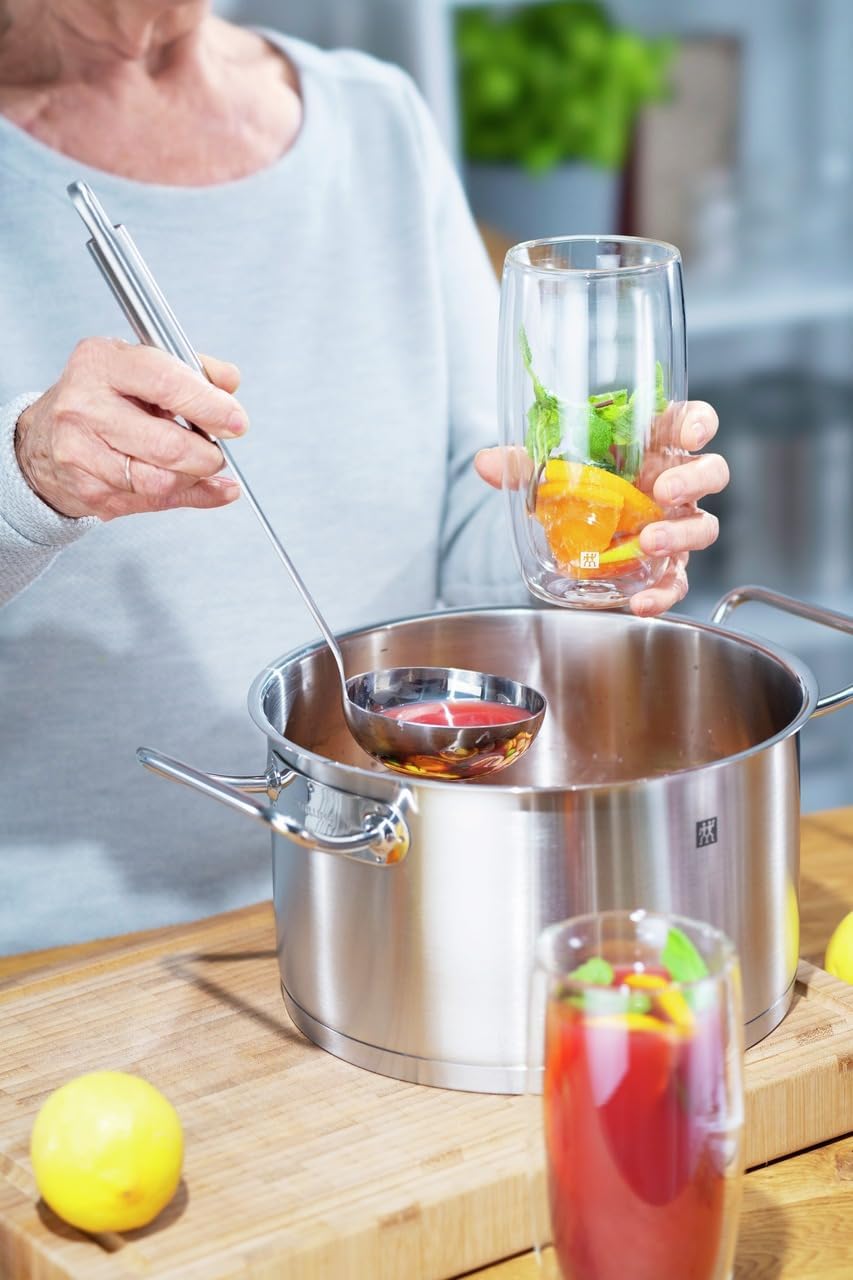 Detalle 2 de ZWILLING 37160-000 Ladle, Stainless Steel, 31 x 9 cm