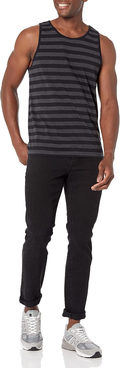 Thumbnail 3 de Amazon Essentials Men’s Regular-Fit Vest – everyday sleeveless top