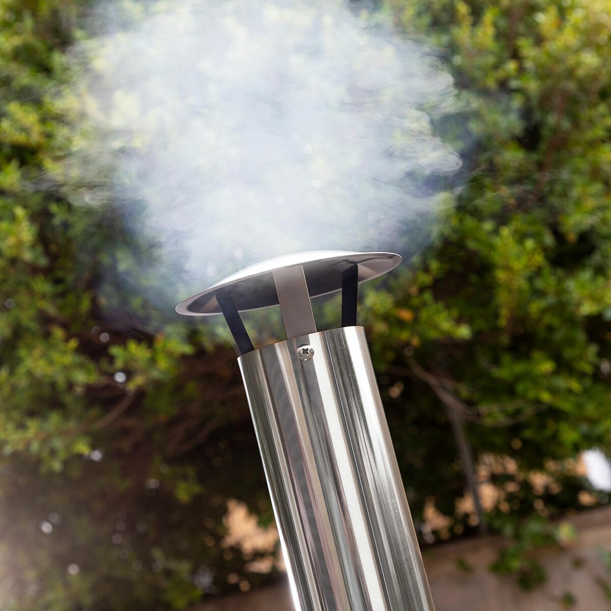 Detalle de InnovaGoods 8435527826215 pelletpizzaoven met keramische steen en thermometer