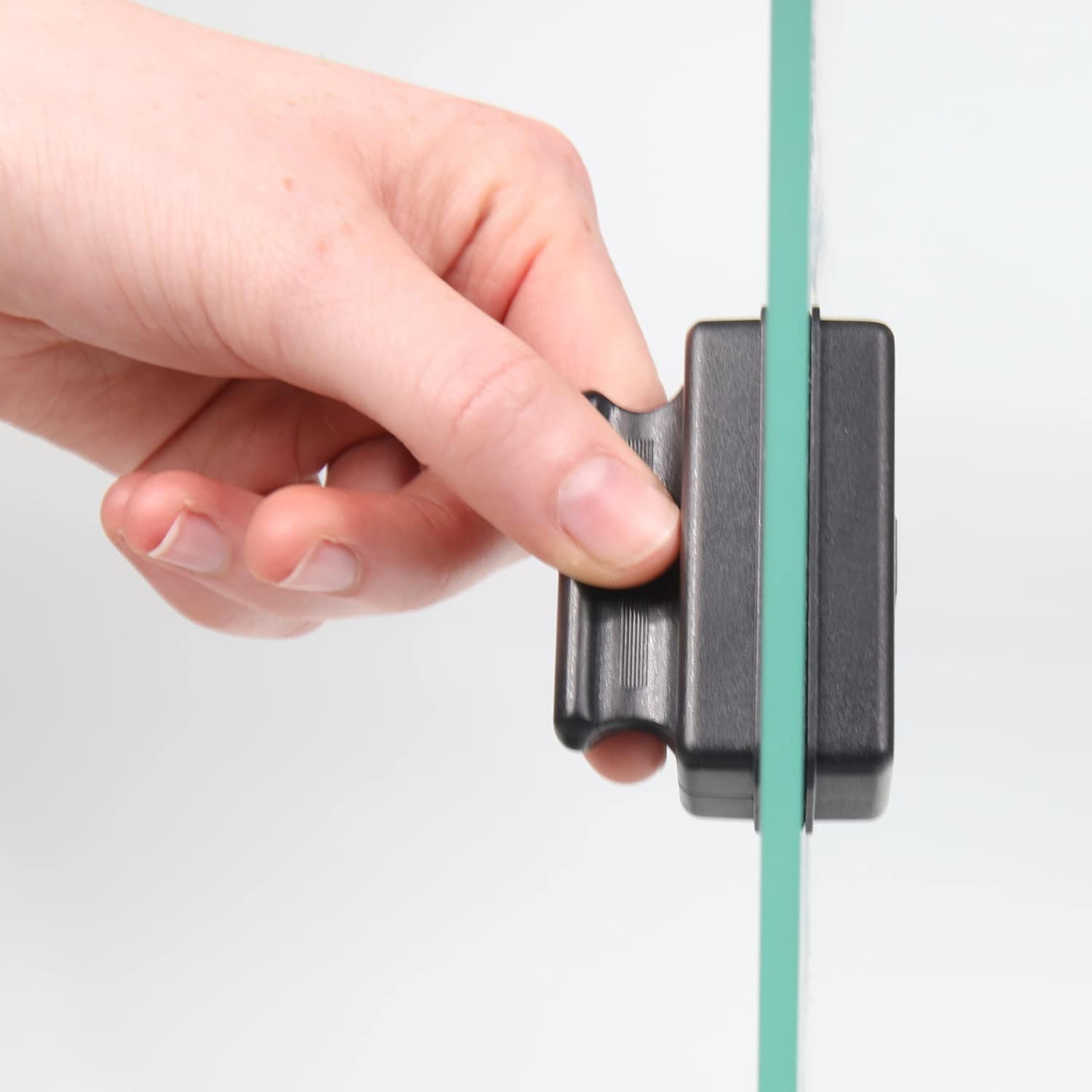 Detalle 2 de JBL Scheiben-Reinigungsmagnet 61291 – Algenmagnet S für Aquariumscheiben bis 6 mm