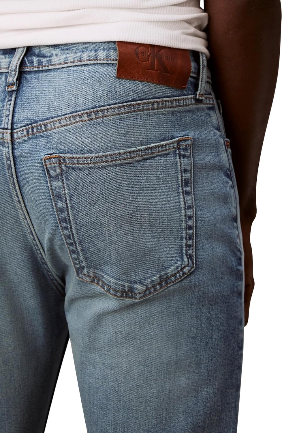 Detalle 2 de Calvin Klein Men’s Jeans — a classic denim staple for everyday wear