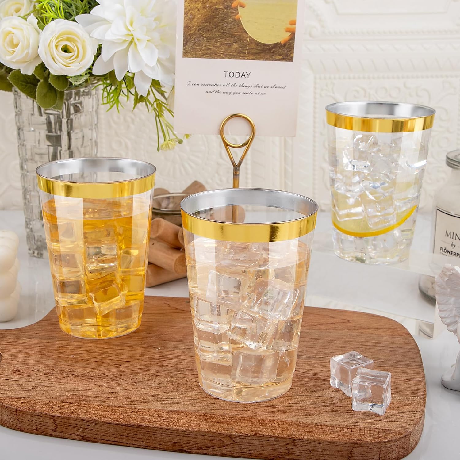 Detalle de I00000 200 Pack 12 oz Gold Plastic Cups with Gold Rim – Clear Disposable Cocktail Cups