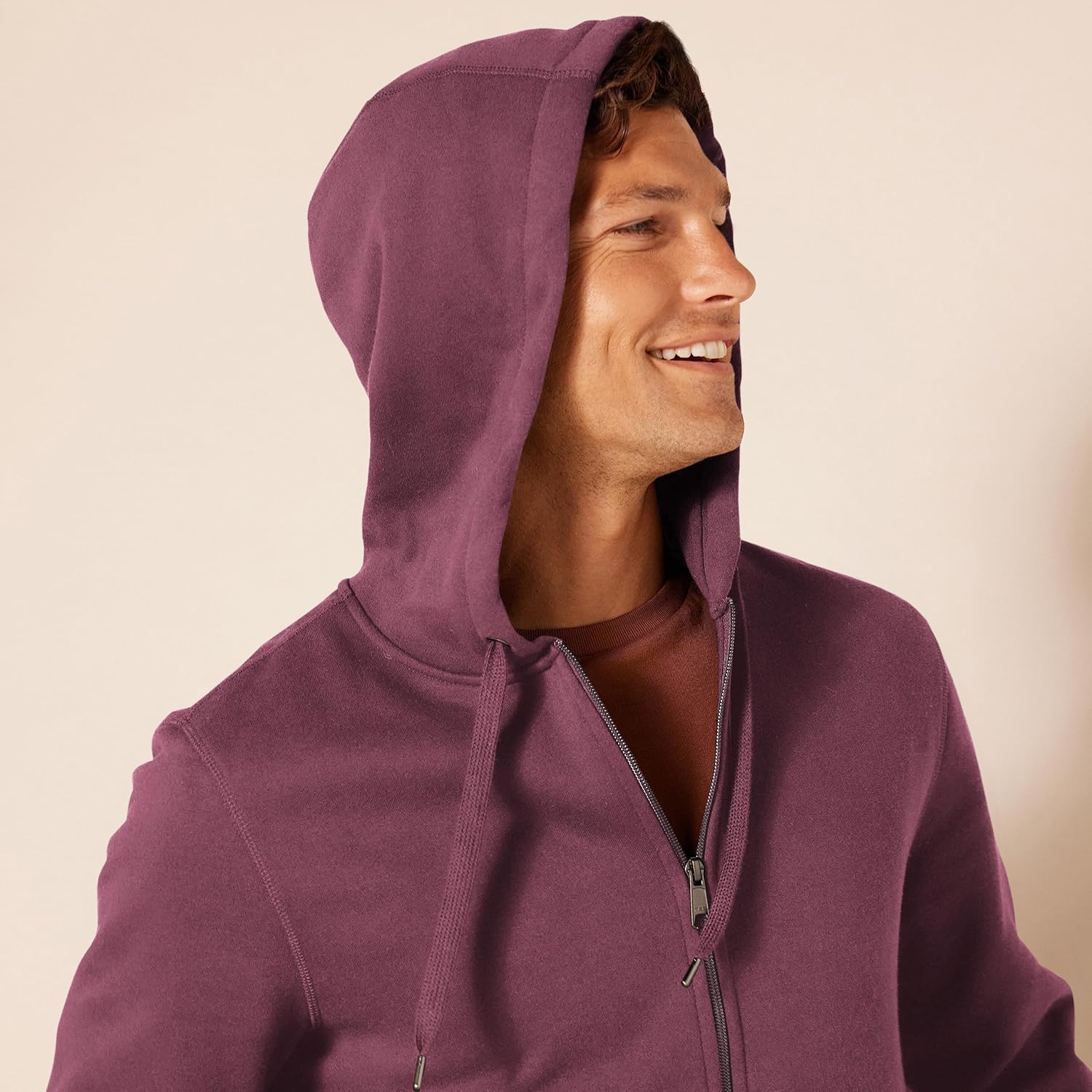 Thumbnail 4 de Amazon Essentials Uomo Felpa con Cappuccio e Cerniera Integrale in Pile – taglie Big & Tall