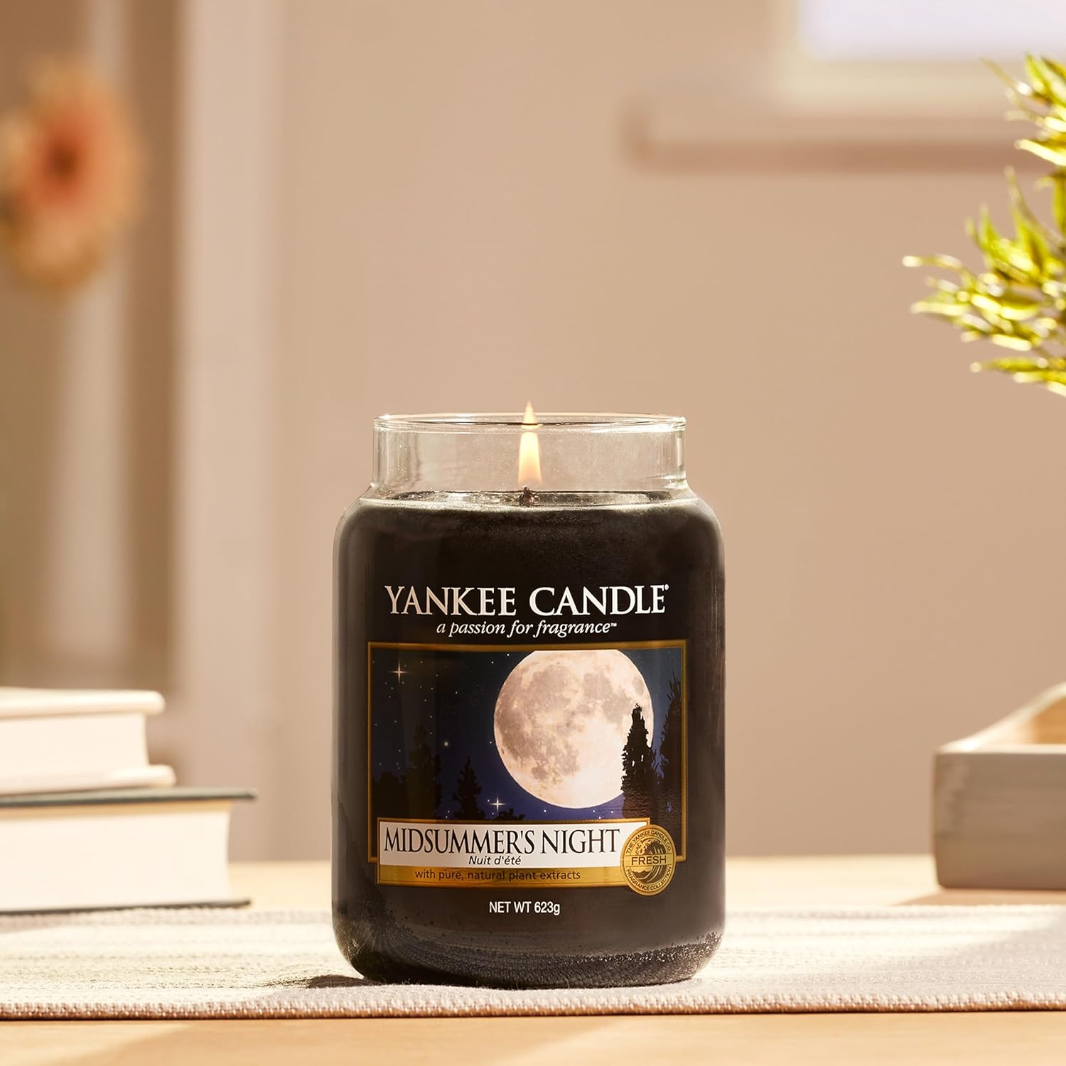 Thumbnail 1 de Yankee Candle bougie parfumée Nuite d'été - format jarre 623 g (150 h)