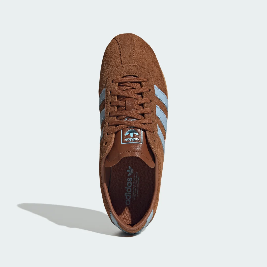 Thumbnail 1 de Zapatilla Tokyo de Adidas: estilo urbano en marrón para el día a día