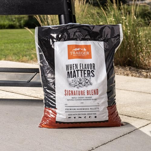 Detalle de Traeger Signature Blend 100% All-Natural Wood Pellets for Smokers and Pellet Grills (18 lb Bag)