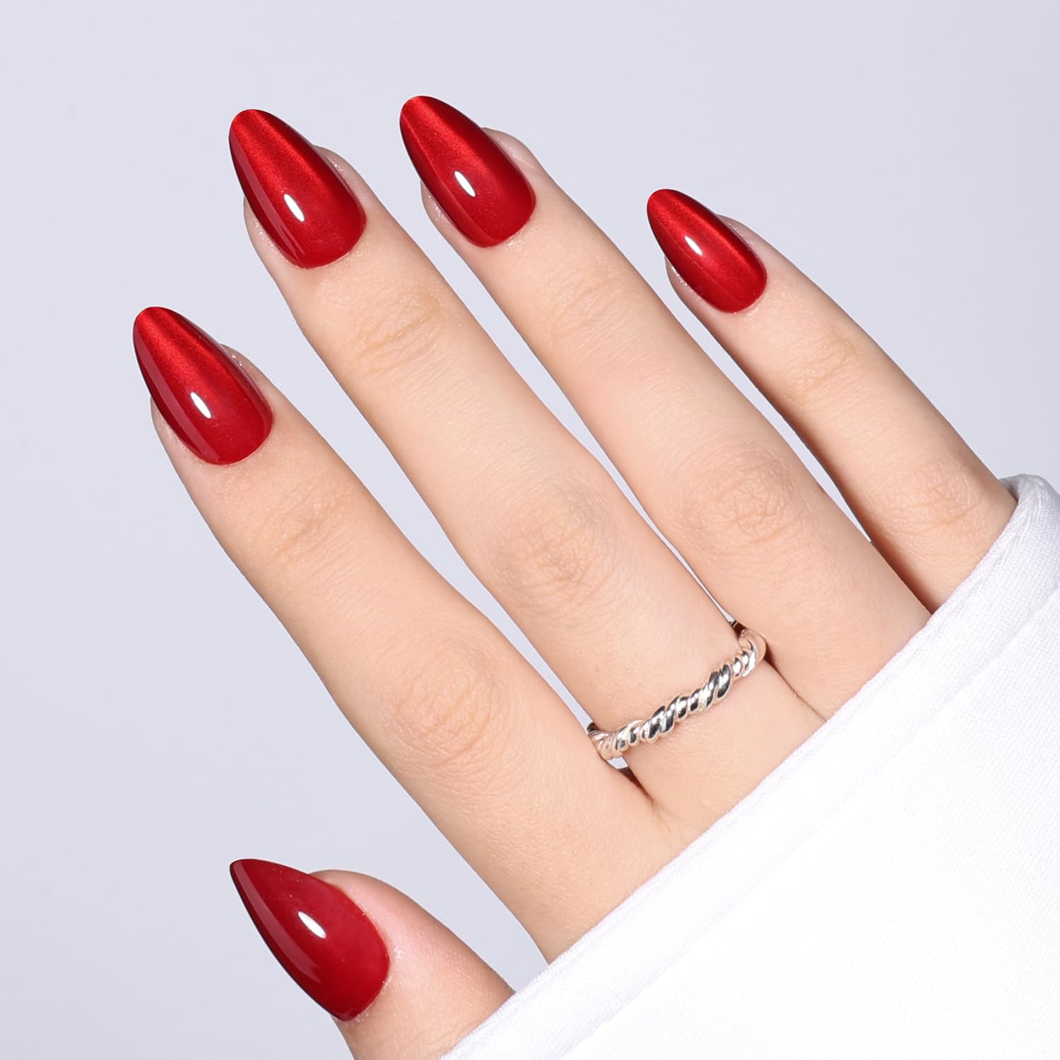 Thumbnail 4 de WiniBeauty Red Cat Eye Press-On Nails, Short Almond Acrylic, 32-Piece Kit