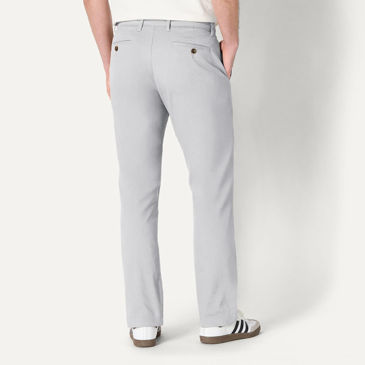 Thumbnail 2 de Amazon Essentials Herren Legere Stretch-Chinohose in sportlicher Passform (Übergrößen erhältlich)