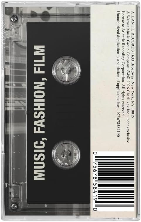 Detalle 2 de MUSIC, FASHION, FILM カセットテープ