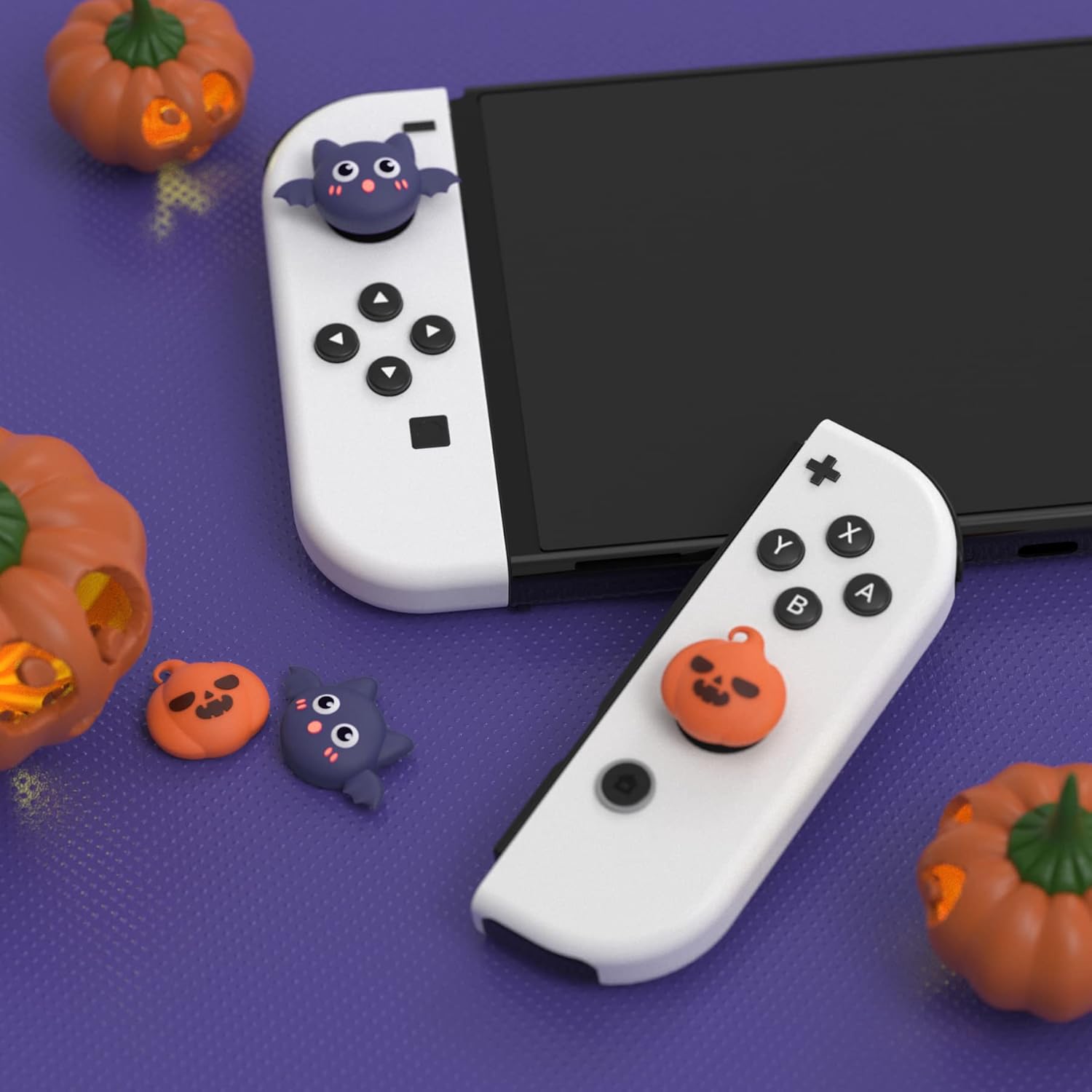 Thumbnail 1 de PlayVital Halloween Pumpkin Bat Joystick Covers for Nintendo Switch family