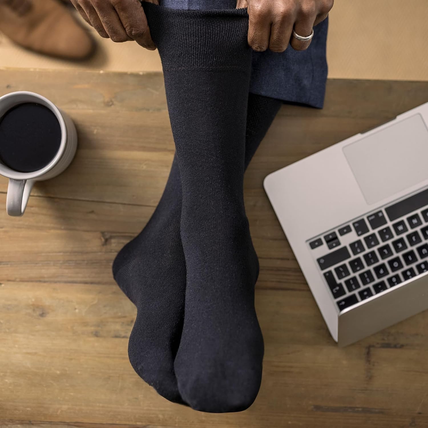 Detalle 2 de IOMI Footnurse Mens 6 Pairs Cotton Non-Elastic Diabetic Socks with Honeycomb Top