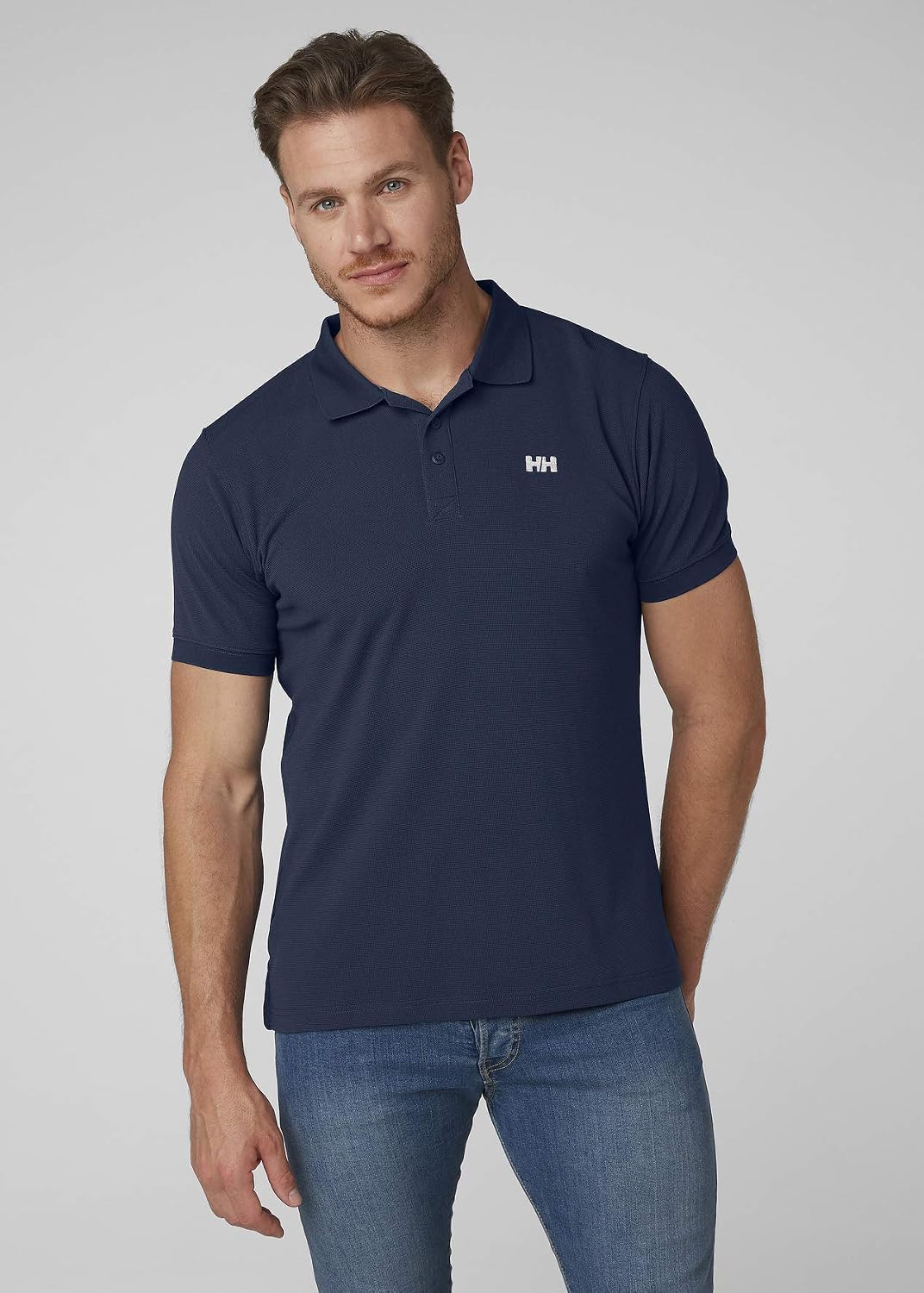Detalle de Helly Hansen Polo Uomo Art 50584: eleganza semplice e comfort per ogni occasione