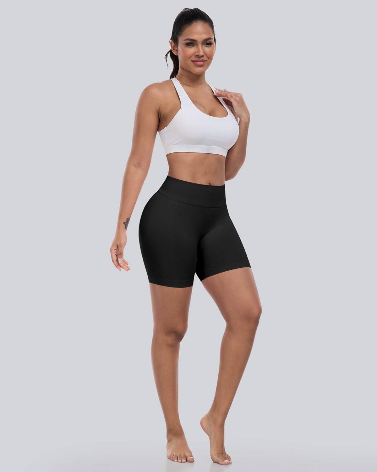Thumbnail 1 de CHRLEISURE Workout Gym Biker Shorts 4-Piece Set: High-Waisted, Butt-Lifting Scrunch Seamless Shorts