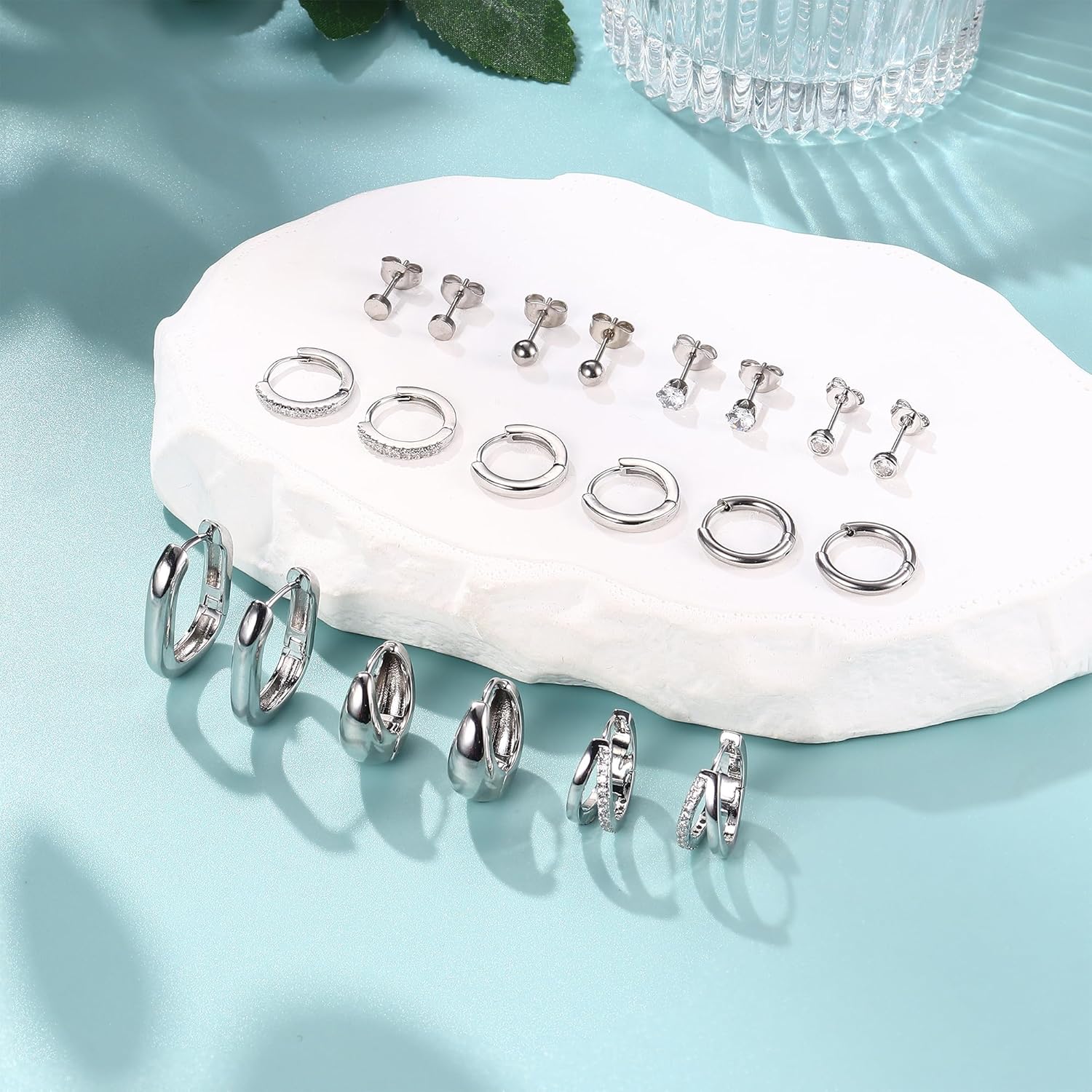 Thumbnail 6 de Dochais Ohrringe Gold/Silber Set (10 Paar) aus 316L Chirurgenstahl, Huggie-Creolen & Stecker mit Zirkonia