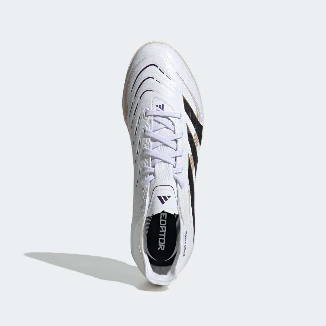 Detalle de Predator League Turf Boots de Adidas: ¿merece la pena para fútbol en césped artificial?