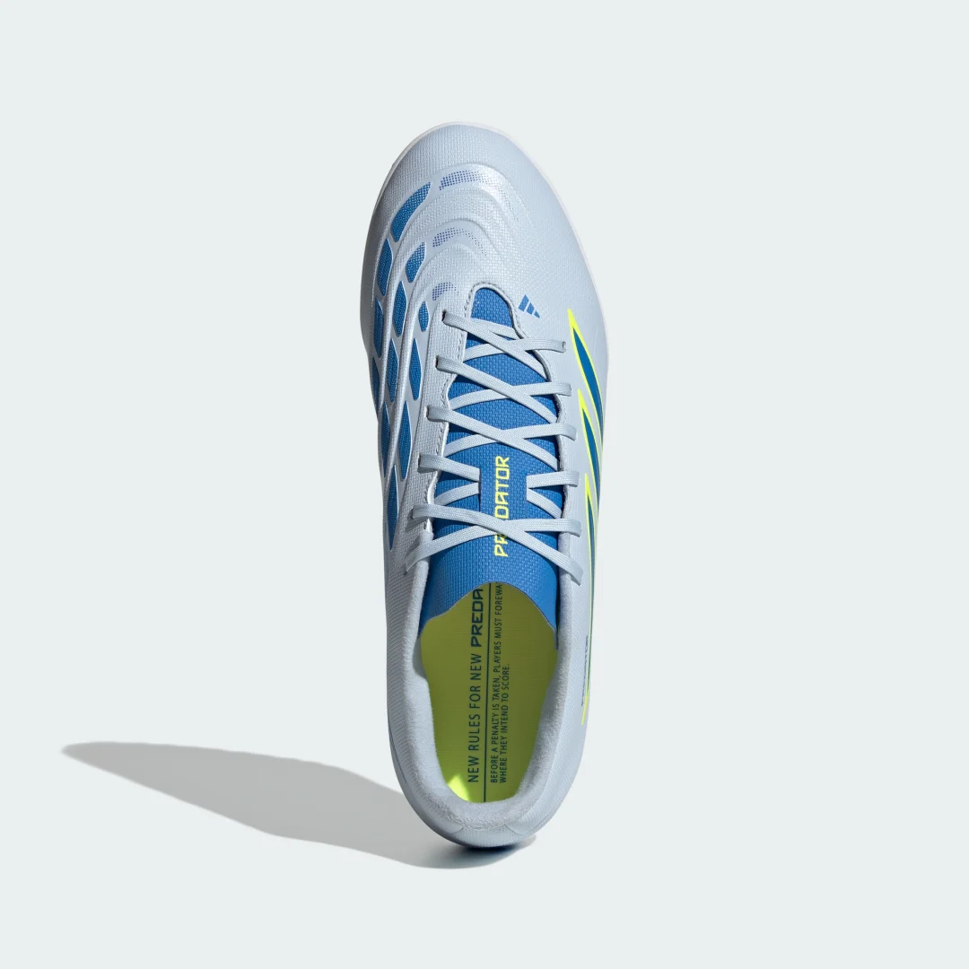 Detalle de Adidas Predator Club moqueta Azul: bota de fútbol para césped artificial