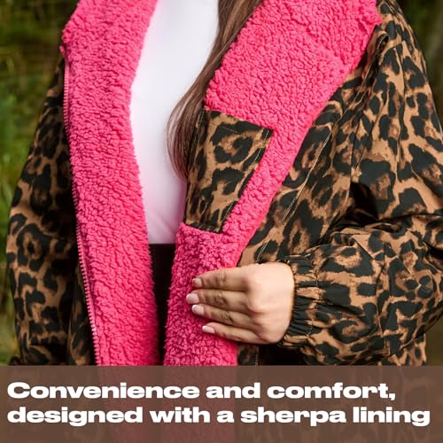 Thumbnail 3 de OHS Women's Changing Robe Jacket, Pink Leopard Print, Waterproof, S/M