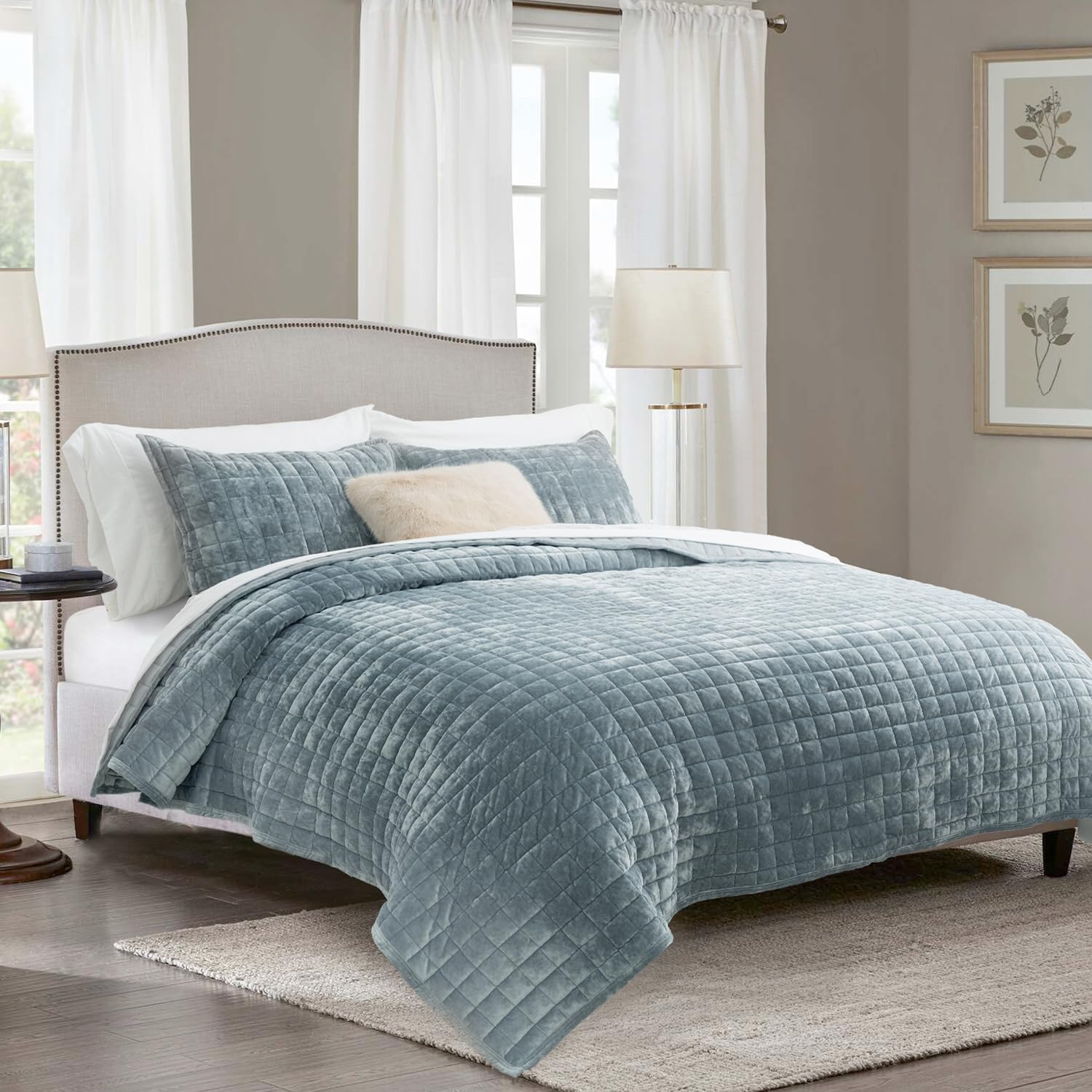 Detalle de RECYCO Luxury Velvet Quilt Set King Size Bedding Set (Blue Linen) with 2 Shams