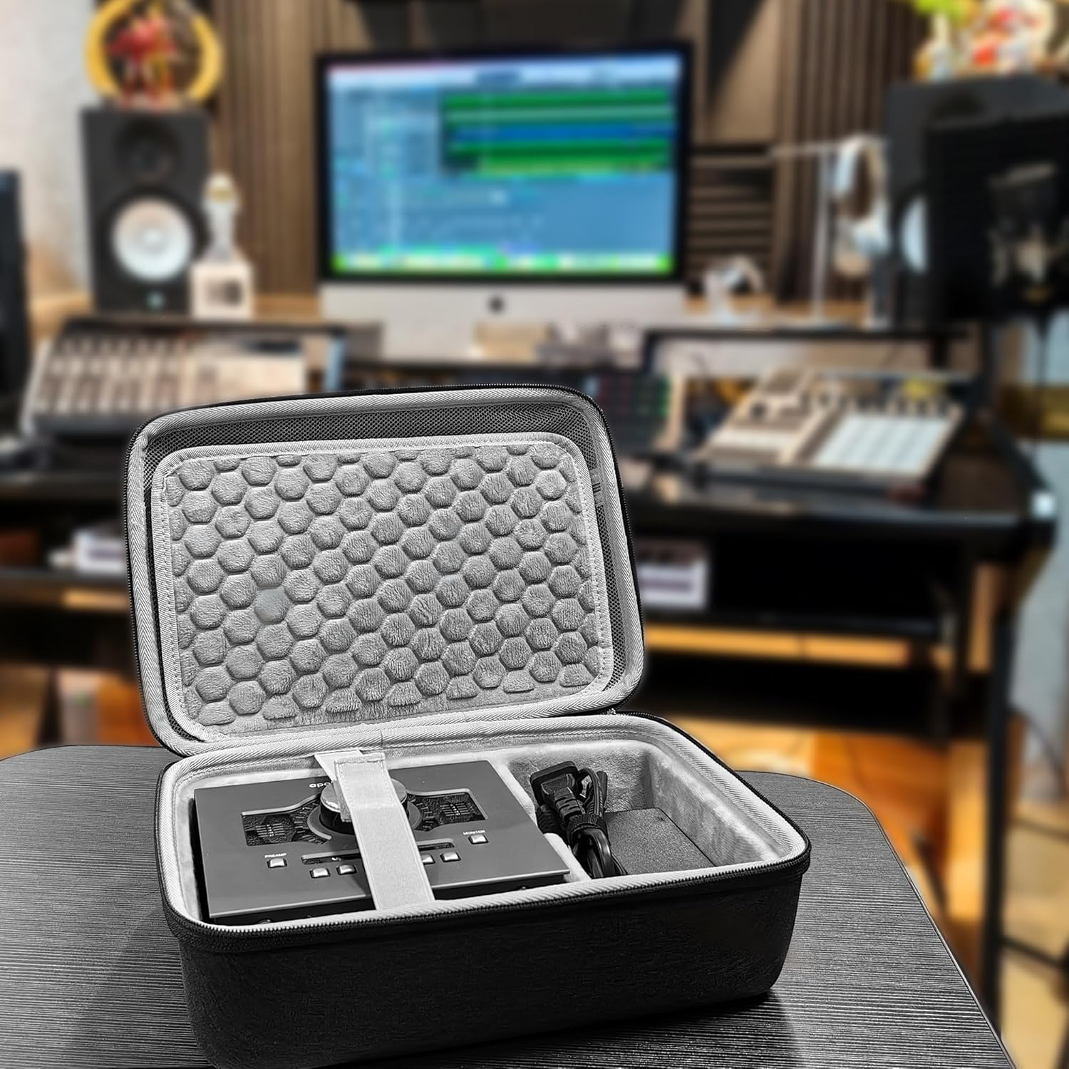 Detalle de Musiin Hard Shell Carrying Case for Apollo Twin X Duo/Quad Gen 2 (Dark Grey)