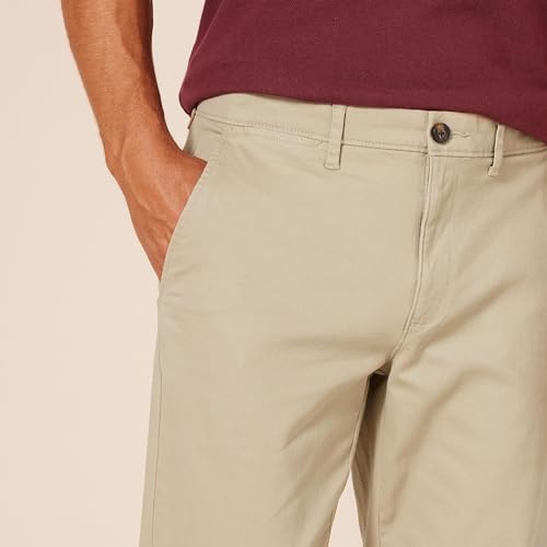 Thumbnail 4 de Amazon Essentials Pantalones Informales de Estilo Chino para Hombre — Elásticos, Corte Ajustado, Caqui 29W/29L