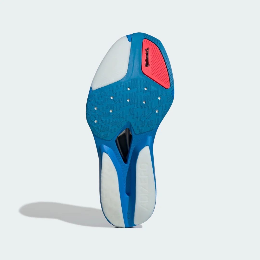 Detalle de Adizero Prime X3 Strung de Adidas: zapatilla azul para entrenamientos ligeros y velocidad