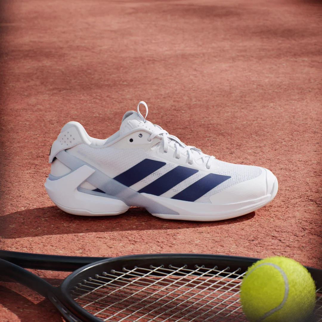 Detalle 2 de Adizero Ubersonic 5 Tennis de Adidas – Zapatilla en color blanco
