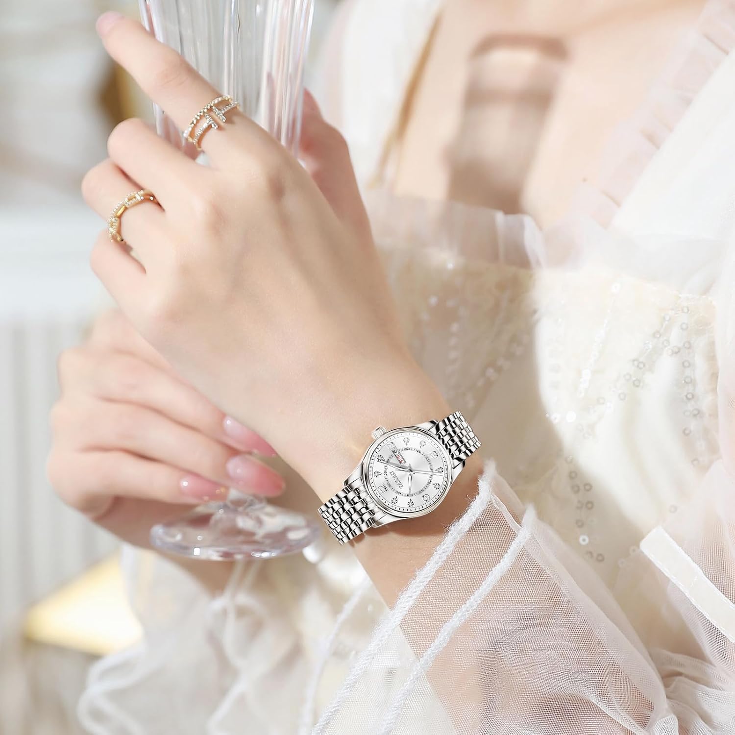 Detalle de Taxau Damenuhr Armbanduhren Silber – klassische Quarz-Uhr mit Edelstahlband, Kalender und 3ATM Spritzwasserschutz